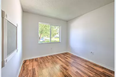 319 Abigail Road, Plant City, FL 33563 - Photo 16
