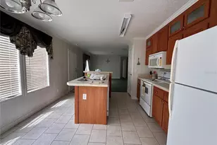 10305 SE 148th St, Summerfield, FL 34491 - Photo 4