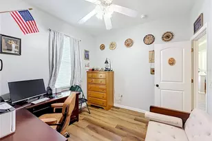 803 Crestview Cir N, Wildwood, FL 34785 - Photo 22