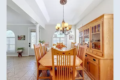 803 Crestview Circle N, Wildwood, FL 34785 - Photo 10