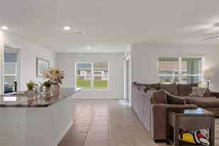 477 W Fairways View Dr, Beverly Hills, FL 34465 - Photo 10
