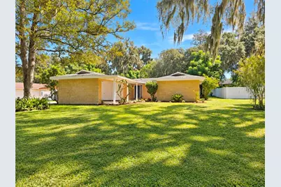25 Emerald Court, Ocala, FL 34472 - Photo 1