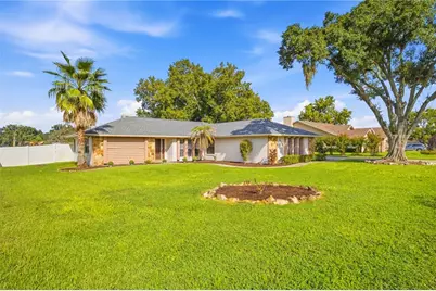 7926 W Ridge Pointe Drive, Lakeland, FL 33810 - Photo 2
