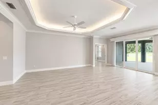 1867 VanBeck Cir, The Villages, FL 34762 - Photo 6