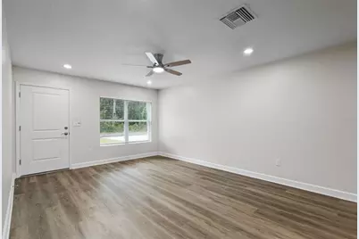 105 & 107 NW 8th Street, Chiefland, FL 32626 - Photo 8