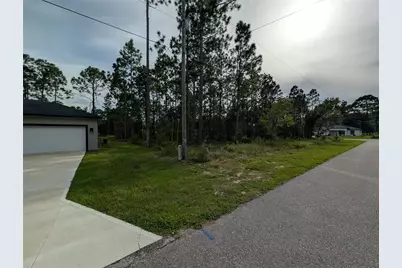 640 W Heronsbill Lane, Citrus Springs, FL 34434 - Photo 4