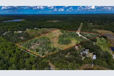 8253 SE 170th Ave Rd, Ocklawaha, FL 32179 - Photo 1