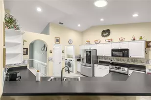 9605 SE 136th Pl, Summerfield, FL 34491 - Photo 14