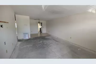 5980 Terrace Park Drive N #206, Saint Petersburg, FL 33709 - Photo 2