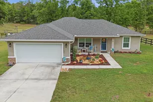 19839 SW 59th Ln, Dunnellon, FL 34431 - Photo 2