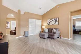 11411 SW 138th Ln, Dunnellon, FL 34432 - Photo 10