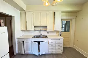 1434 SE Silver Springs Pl, Ocala, FL 34471 - Photo 4