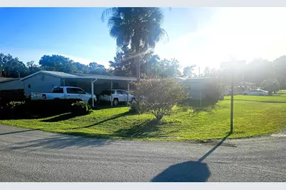 11110 SE 66th Terrace, Belleview, FL 34420 - Photo 2