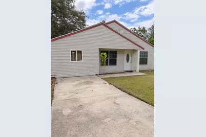 21668 SW Honeysuckle Street, Dunnellon, FL 34431 - Photo 2