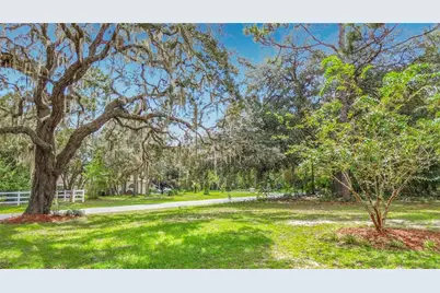1821 W Begonia Drive, Beverly Hills, FL 34465 - Photo 8