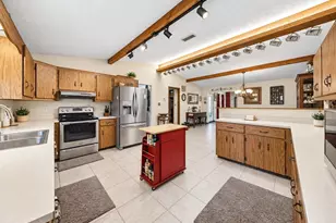 17490 SE 60 St, Morriston, FL 32668 - Photo 22