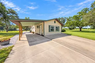 17490 SE 60 St, Morriston, FL 32668 - Photo 8