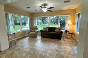 6346 NE 61st Ave Rd, Silver Springs, FL 34488 - Photo 8