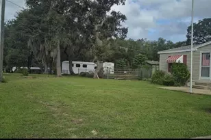18845 SE 18th Pl, Silver Springs, FL 34488 - Photo 2