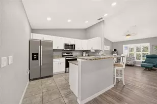 9430 SE 158th St, Summerfield, FL 34491 - Photo 8