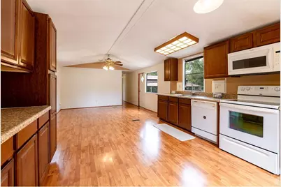 5865 NE 137th Terrace, Williston, FL 32696 - Photo 10