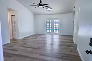1888 NE 127th Pl, Anthony, FL 32617 - Photo 4