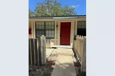420-420 Mills Street #10, Leesburg, FL 34748 - Photo 2
