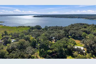 20911 NE 142nd Place, Salt Springs, FL 32134 - Photo 2