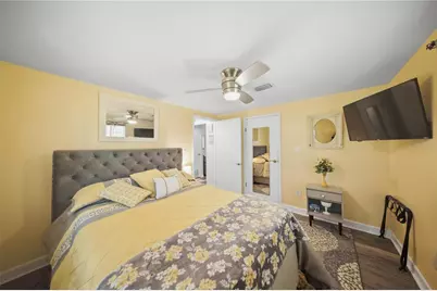 20911 NE 142nd Place, Salt Springs, FL 32134 - Photo 14