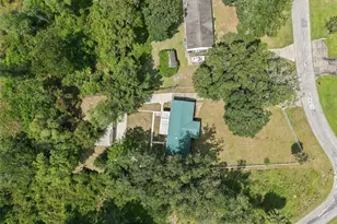 17490 SE 24th Lane Rd, Silver Springs, FL 34488 - Photo 14