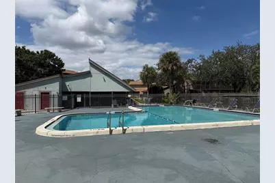 6308 Newtown Circle #8A4, Tampa, FL 33615 - Photo 4