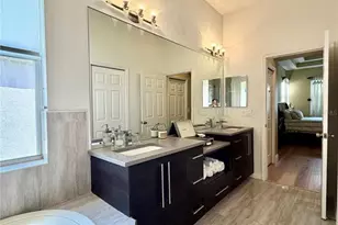 2336 Shirecrest Cove Way, Lutz, FL 33558 - Photo 20