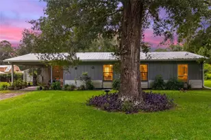 188 SW Coliseum Pl, Lake City, FL 32025 - Photo 1