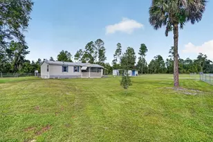 18748 NE 148th Terrace Rd, Fort Mc Coy, FL 32134 - Photo 38
