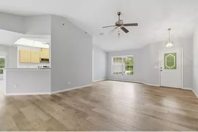 7410 W Newcastle Court, Dunnellon, FL 34433 - Photo 10