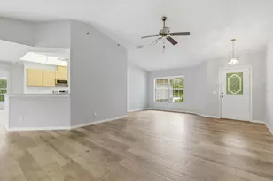 7410 W Newcastle Ct, Dunnellon, FL 34433 - Photo 10