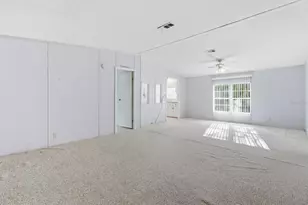 10259 W Ohio Dr, Crystal River, FL 34428 - Photo 12