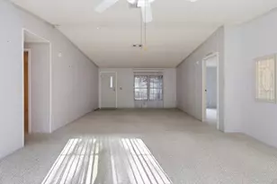 10259 W Ohio Dr, Crystal River, FL 34428 - Photo 10