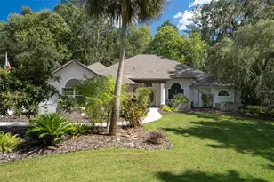 808 SE 36th Ln, Ocala, FL 34471 - Photo 2