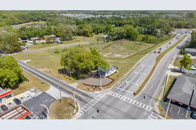 401 N Dixie Avenue, Fruitland Park, FL 34731 - Photo 4