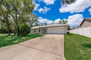 18 Fir Trail, Ocala, FL 34472 - Photo 2