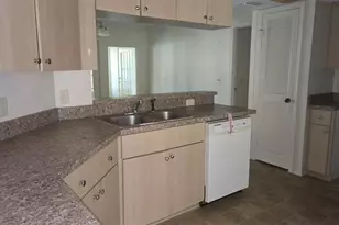 1681 N Dolton Point, Crystal River, FL 34429 - Photo 2