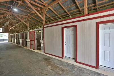 13450 NW Gainesville Road #Option 2, Reddick, FL 32686 - Photo 12