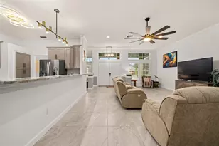 5092 Strafford Oaks Dr, Sebring, FL 33875 - Photo 10