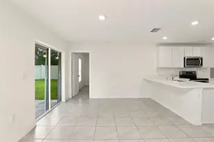 10326 SE 162nd Pl Rd, Summerfield, FL 34491 - Photo 4