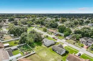 2943 Roundabout Ln, Orlando, FL 32818 - Photo 46
