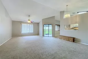 2943 Roundabout Ln, Orlando, FL 32818 - Photo 8