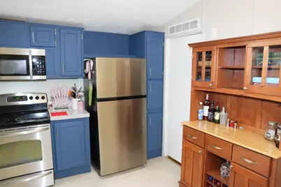 12330 NE 77th Court, Bronson, FL 32621 - Photo 10