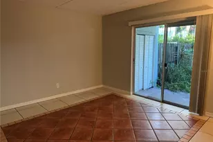 2884 Somerset Park Dr, Tampa, FL 33613 - Photo 28