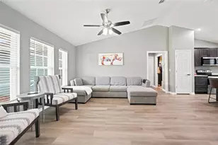 15093 SE 93rd Ct, Summerfield, FL 34491 - Photo 4